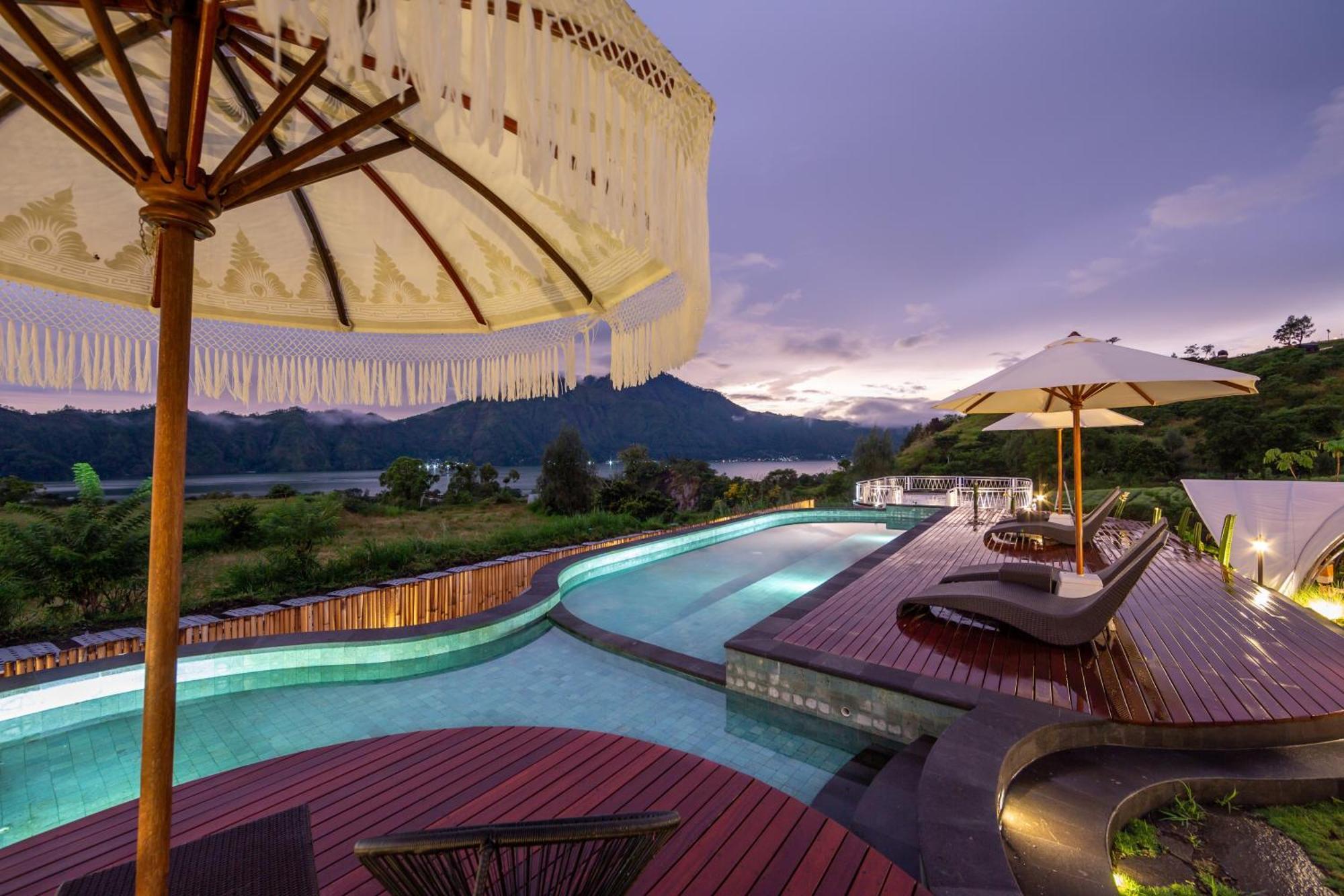 The Dewi Kintamani Luxury Glamping And Natural Hotspring Exterior photo