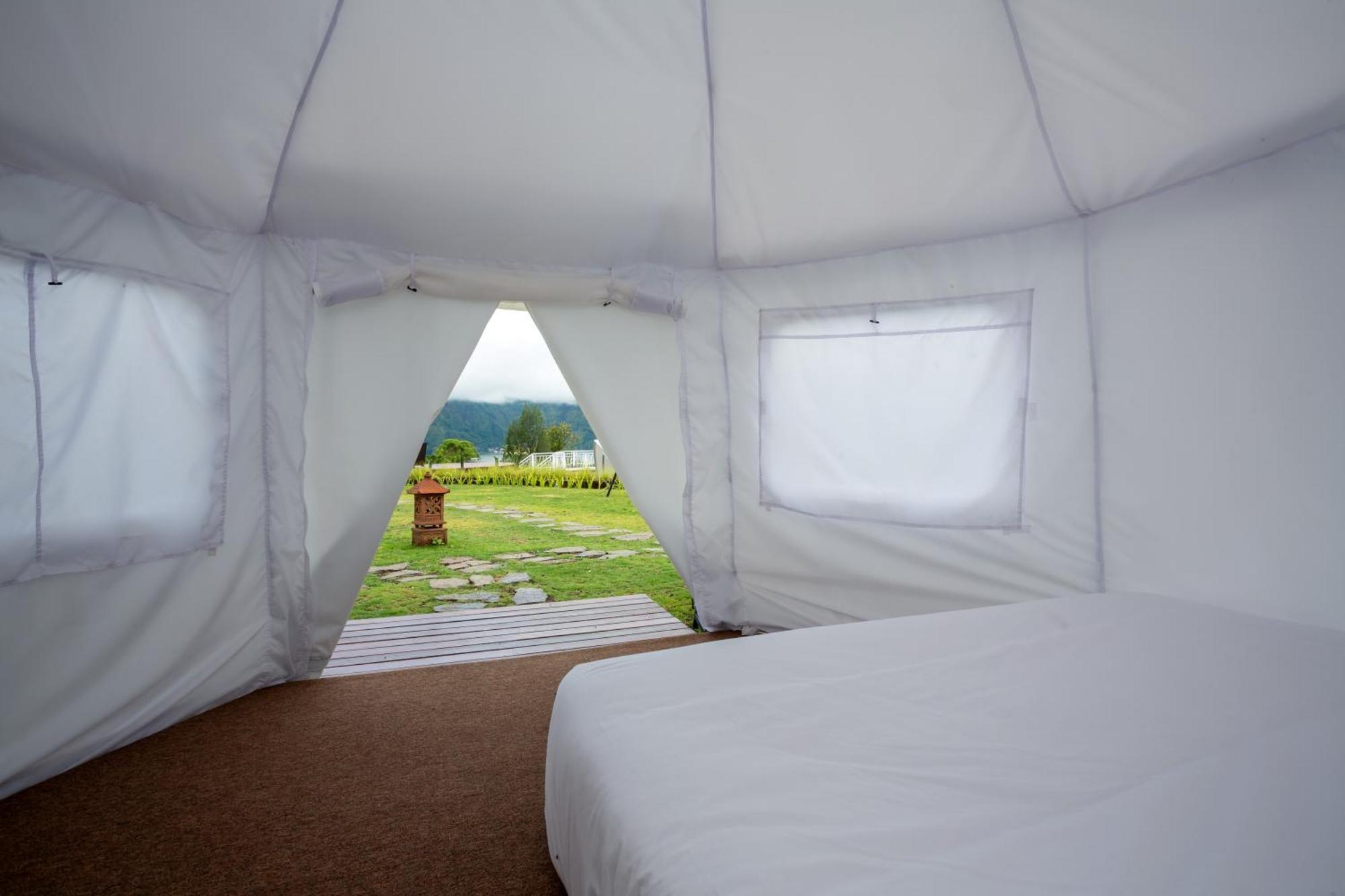 The Dewi Kintamani Luxury Glamping And Natural Hotspring Exterior photo
