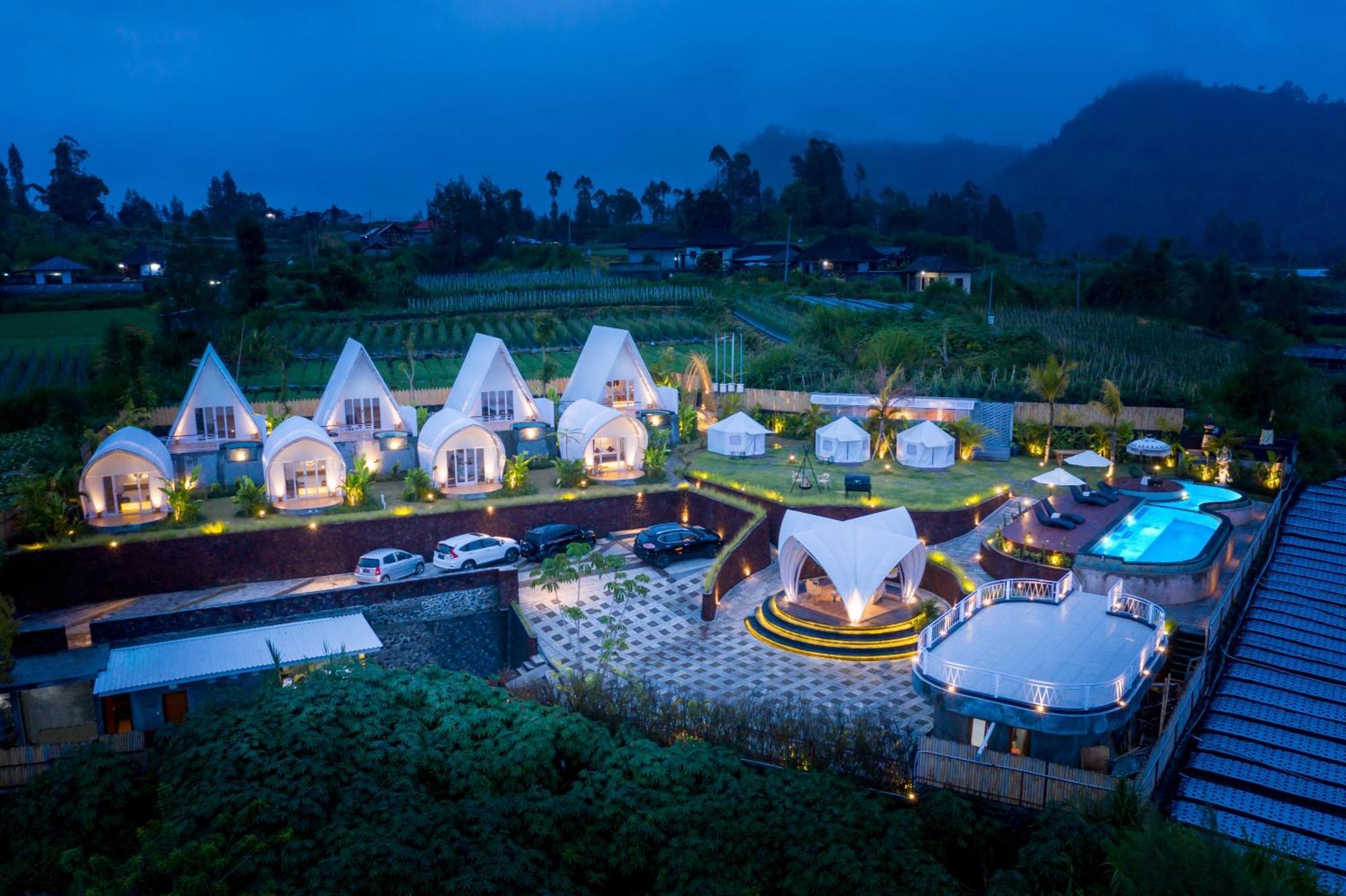 The Dewi Kintamani Luxury Glamping And Natural Hotspring Exterior photo