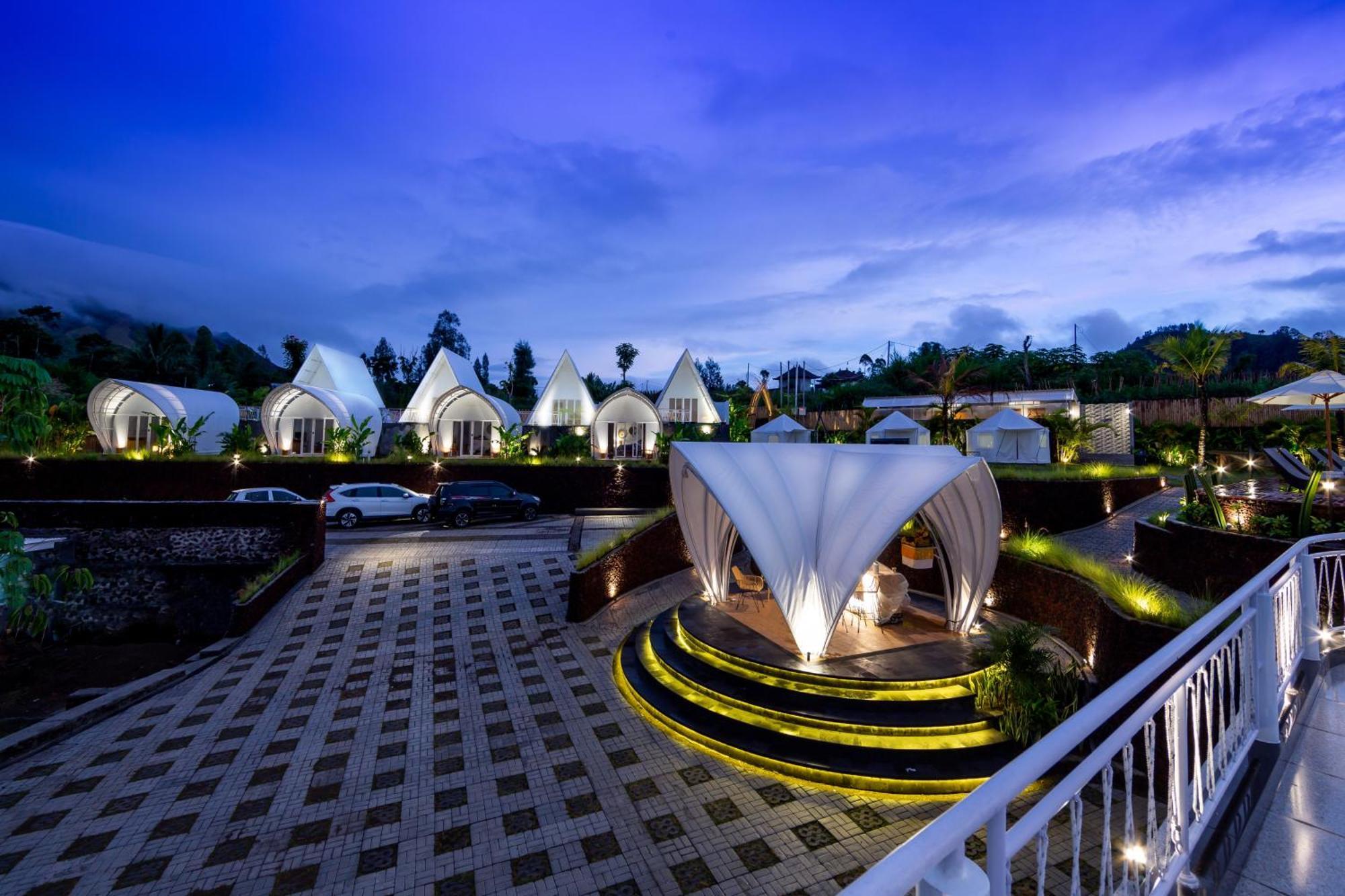 The Dewi Kintamani Luxury Glamping And Natural Hotspring Exterior photo