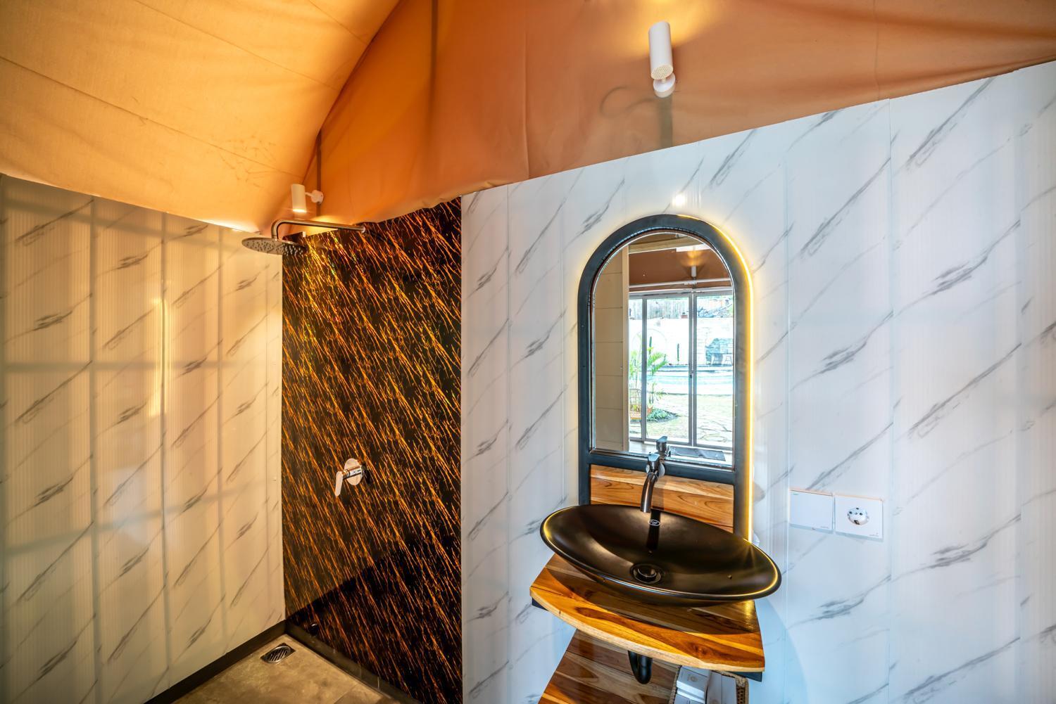 The Dewi Kintamani Luxury Glamping And Natural Hotspring Exterior photo