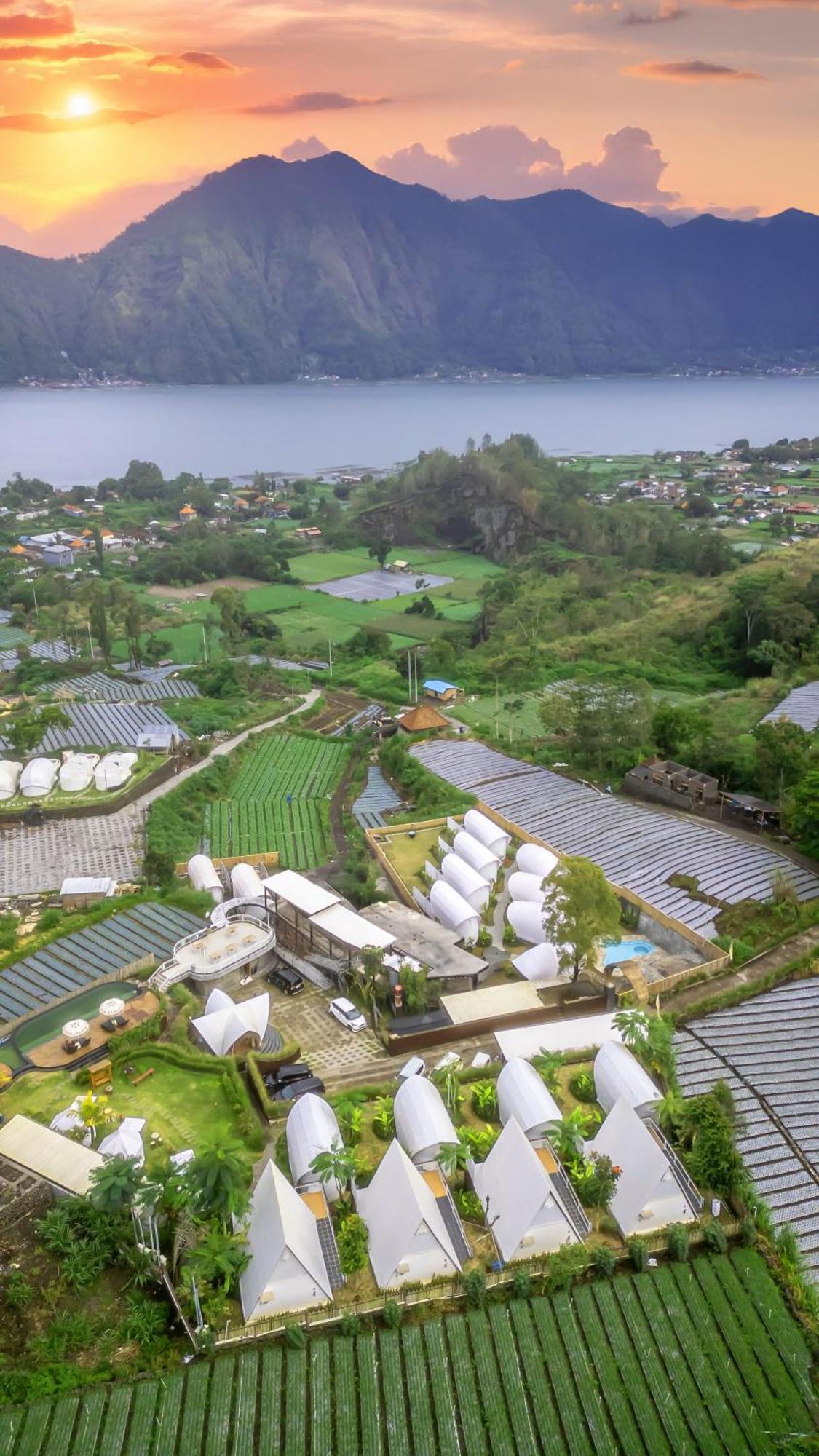 The Dewi Kintamani Luxury Glamping And Natural Hotspring Exterior photo