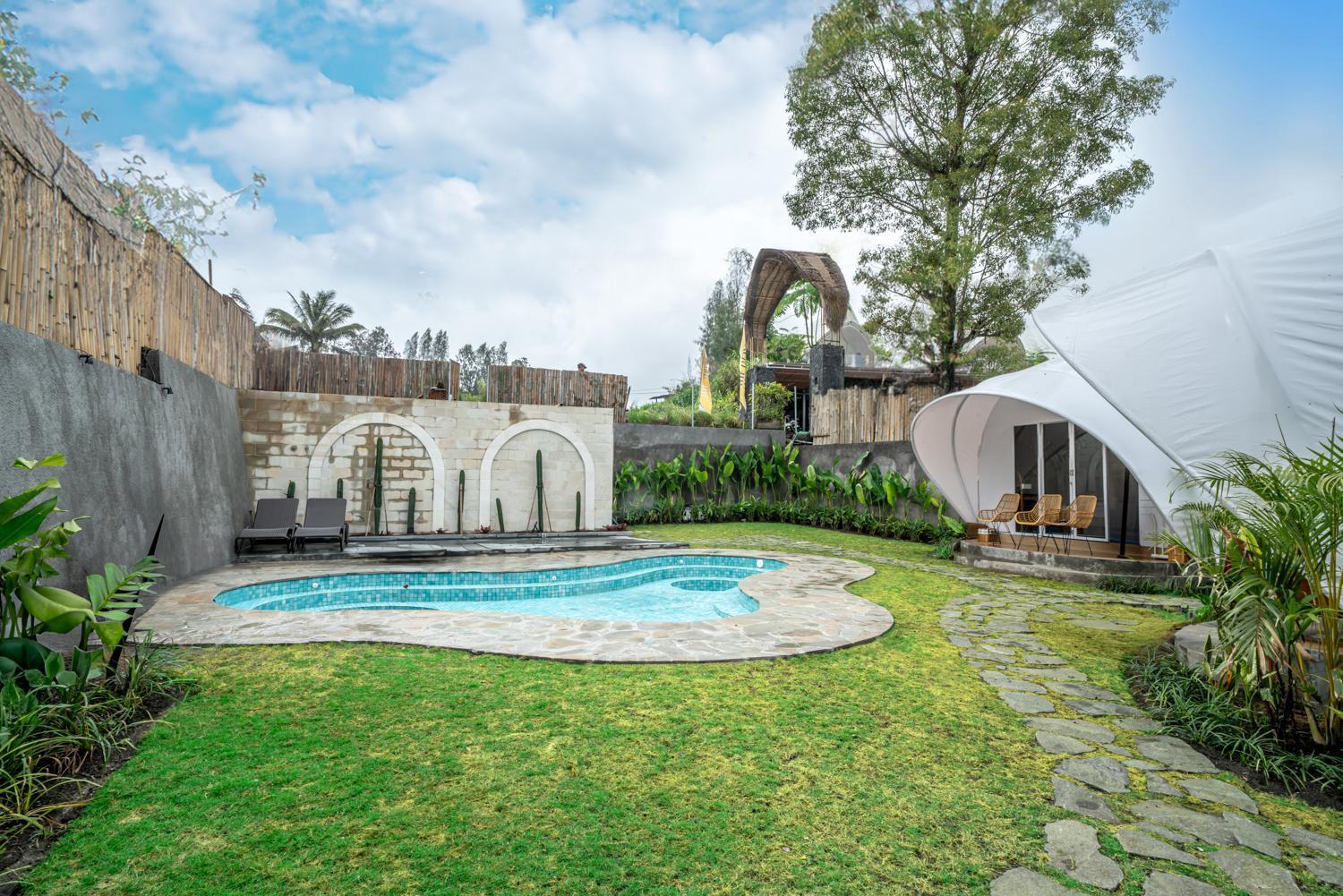 The Dewi Kintamani Luxury Glamping And Natural Hotspring Exterior photo