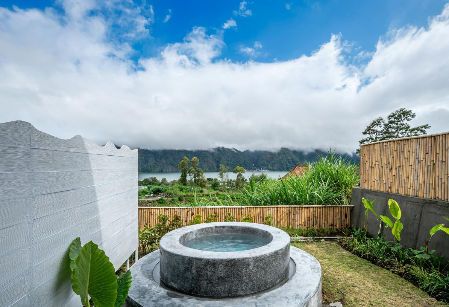 The Dewi Kintamani Luxury Glamping And Natural Hotspring Exterior photo