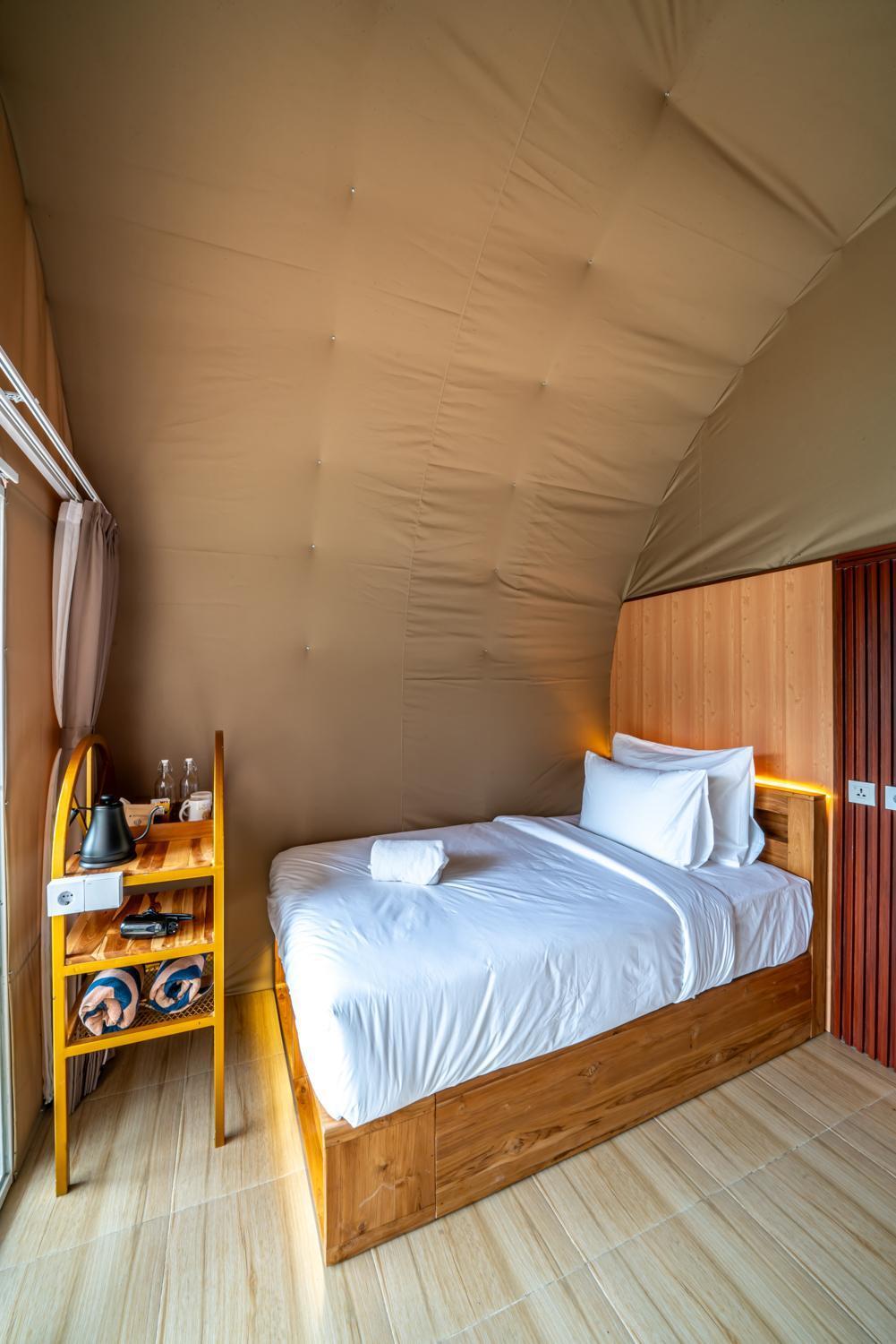 The Dewi Kintamani Luxury Glamping And Natural Hotspring Exterior photo